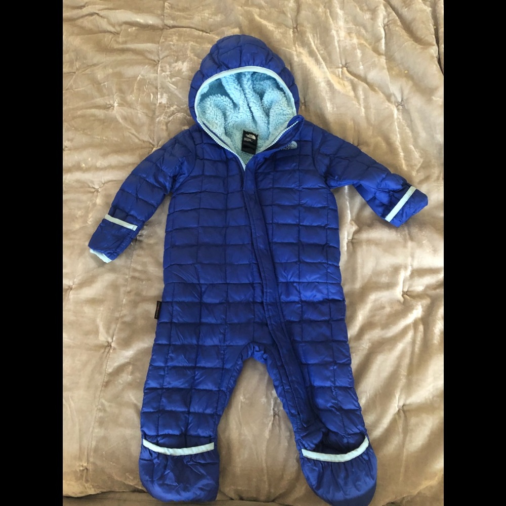 Thermoball puffy North Face snowsuit 12-18 months